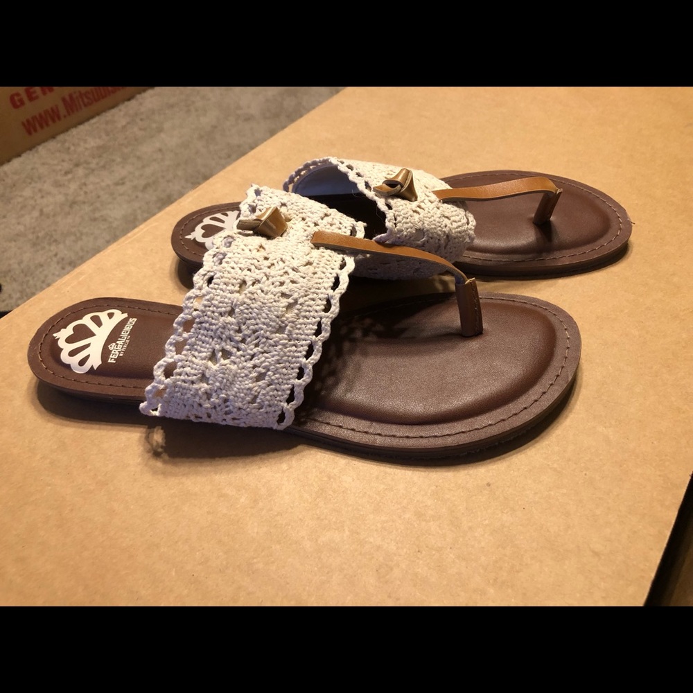 Sandals! - Picture 3 of 3